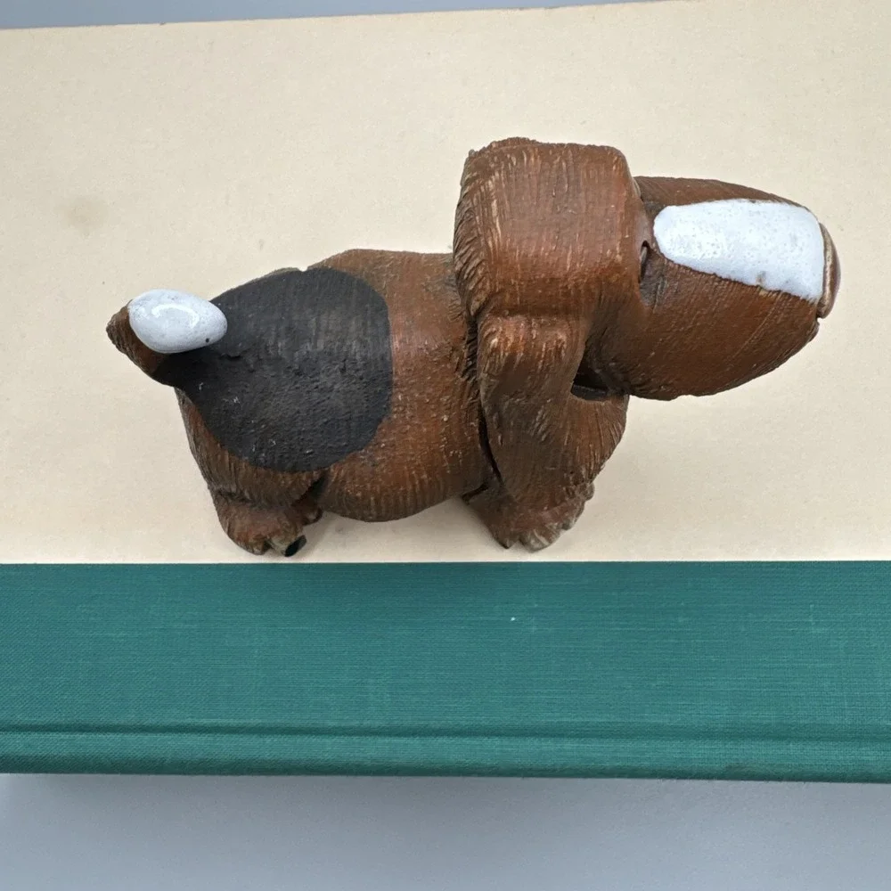 Vintage Artesania‎ Rinconada Basset Hound Dog Pottery Sculpture Figurine Retired